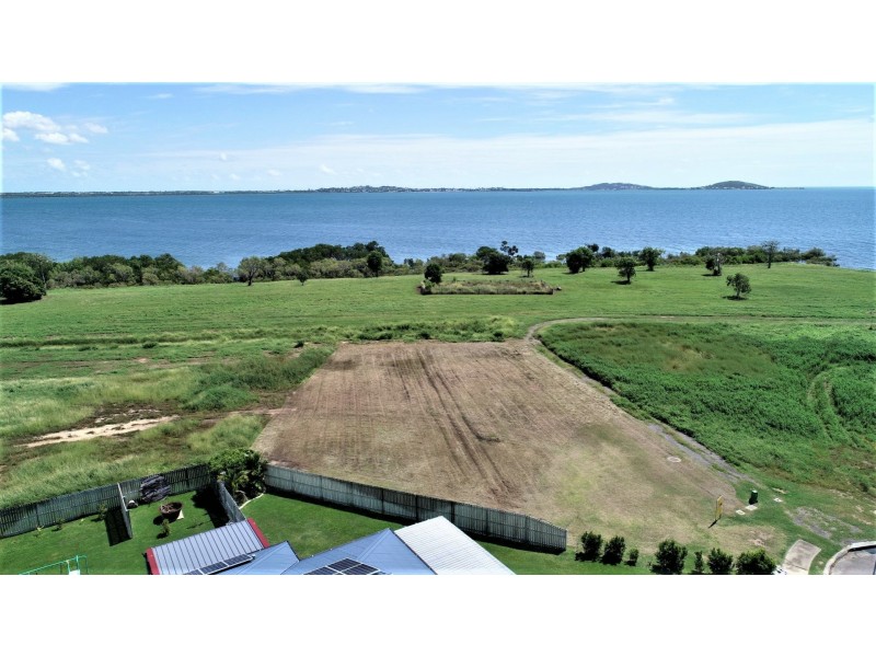 19 Bayside Court, Bowen QLD 4805