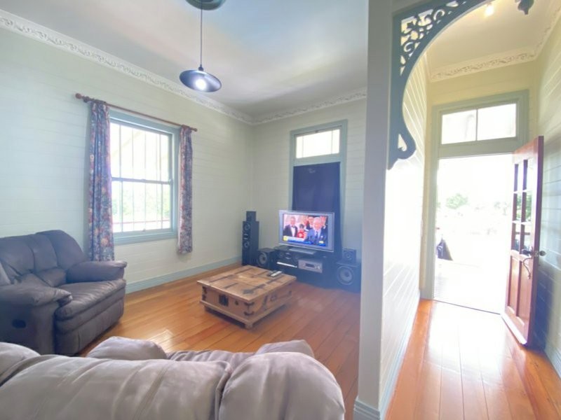 2 Dalrympl Street, Bowen QLD 4805