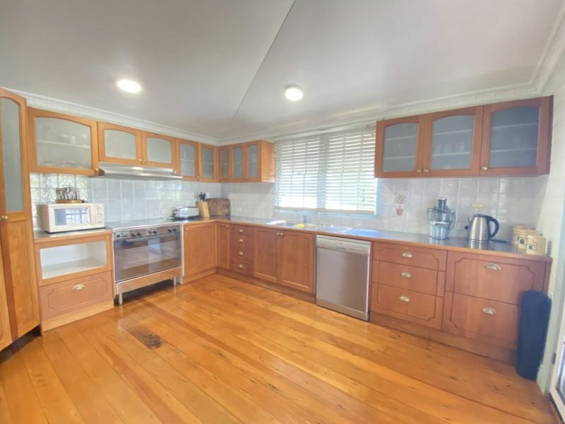 2 Dalrympl Street, Bowen QLD 4805