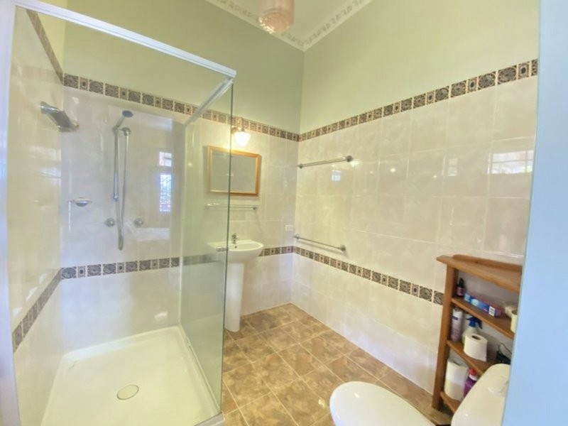 2 Dalrympl Street, Bowen QLD 4805