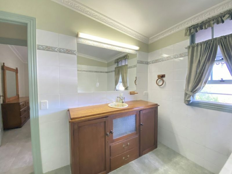 2 Dalrympl Street, Bowen QLD 4805