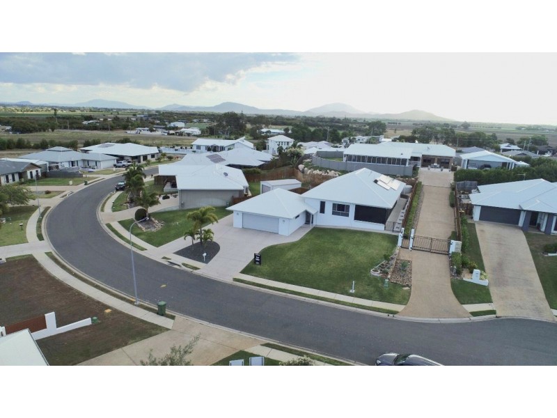 7 Silk Road, Bowen QLD 4805