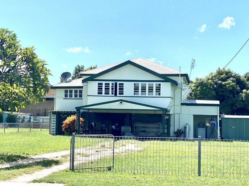 44 Murroona Road, Bowen QLD 4805