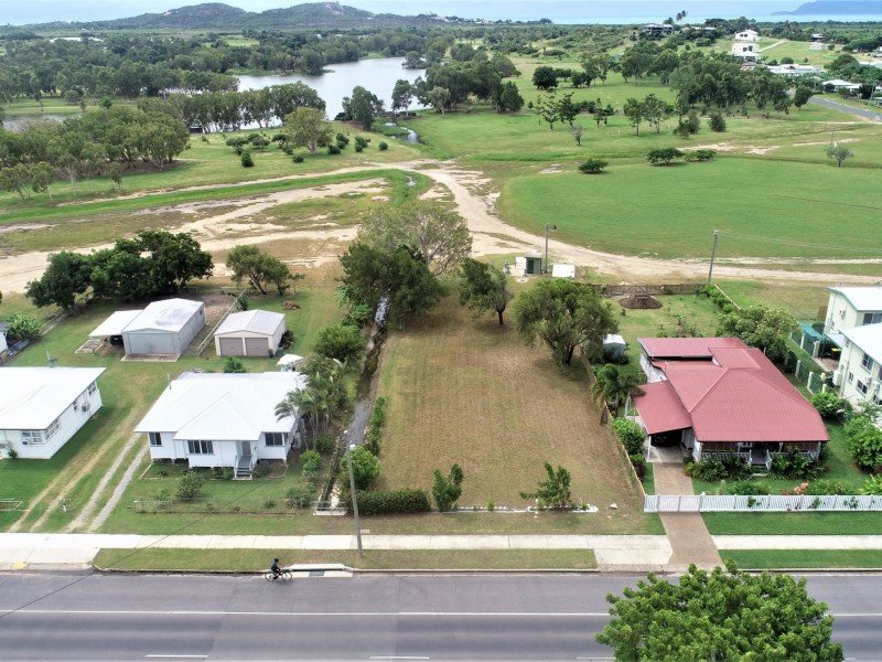 112 Herbert Street, Bowen QLD 4805