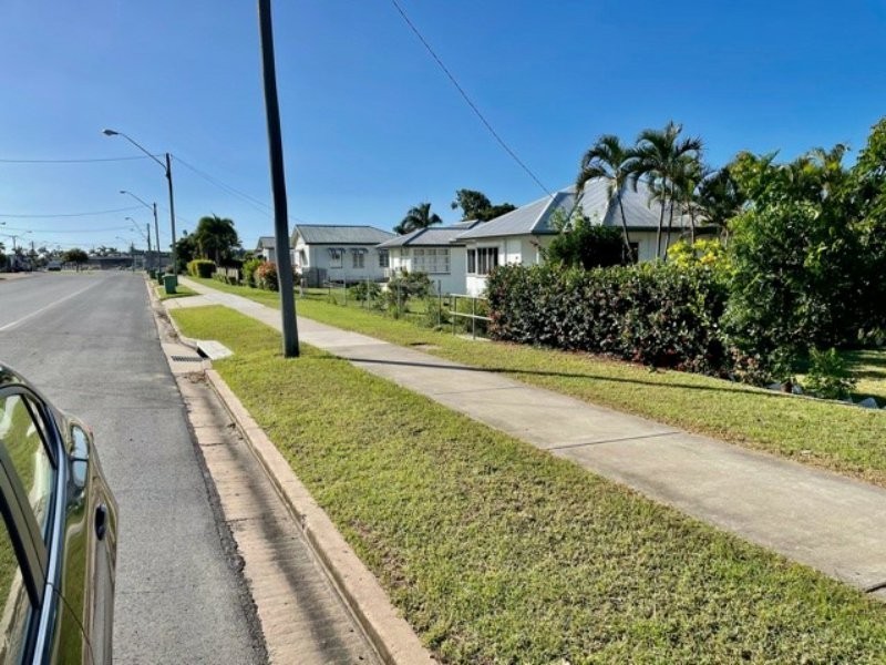 112 Herbert Street, Bowen QLD 4805