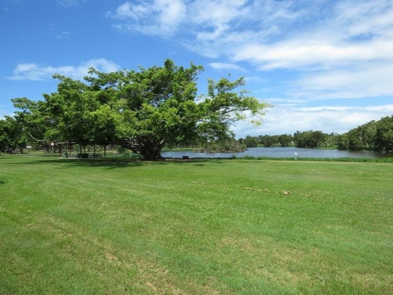 112 Herbert Street, Bowen QLD 4805