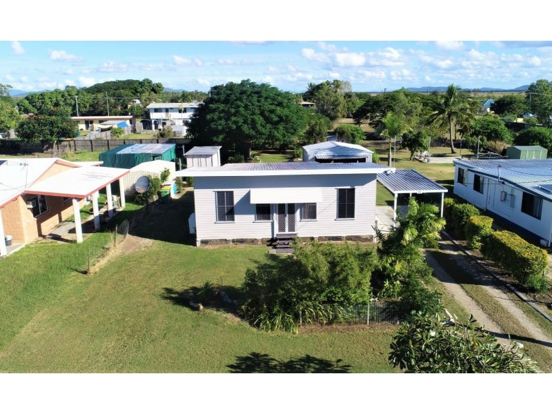 45 Skene Street, Bowen QLD 4805