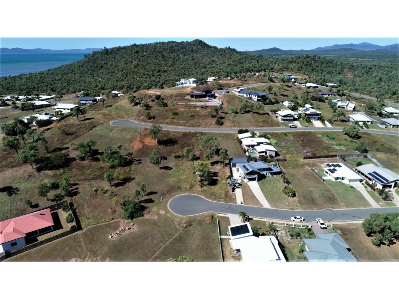 20 Seacove Crescent, Bowen QLD 4805