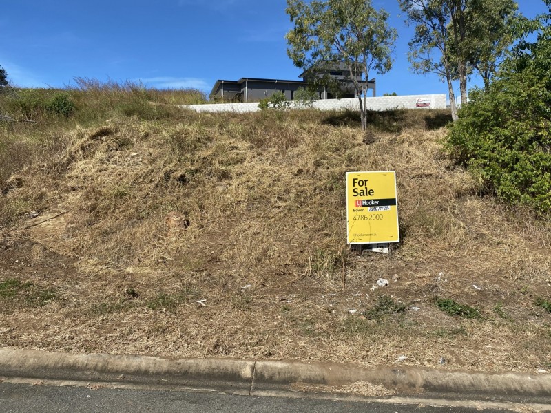 20 Seacove Crescent, Bowen QLD 4805