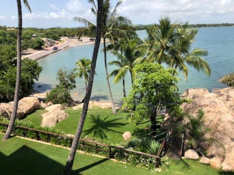 Apartment 32/2B Horseshoe Bay Road, Bowen QLD 4805