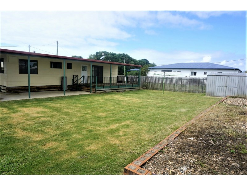 31 Emmerson Drive, Bowen QLD 4805