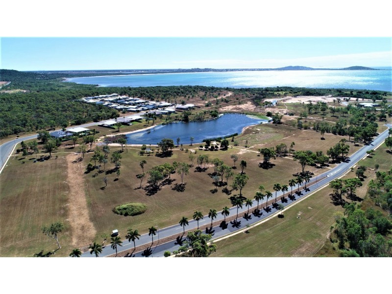 19 Ocean view Drive, Bowen QLD 4805