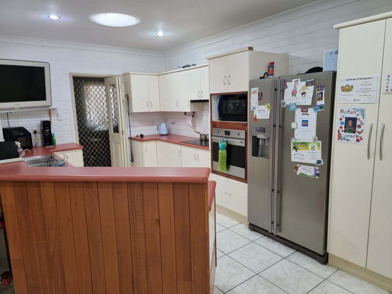 73 Gordon Street, Bowen QLD 4805