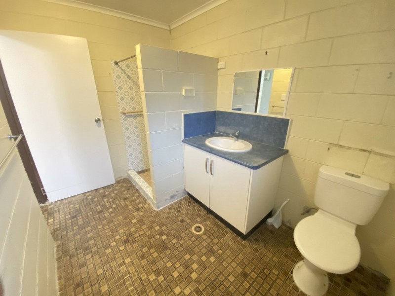 4/89 Powell Street, Bowen QLD 4805