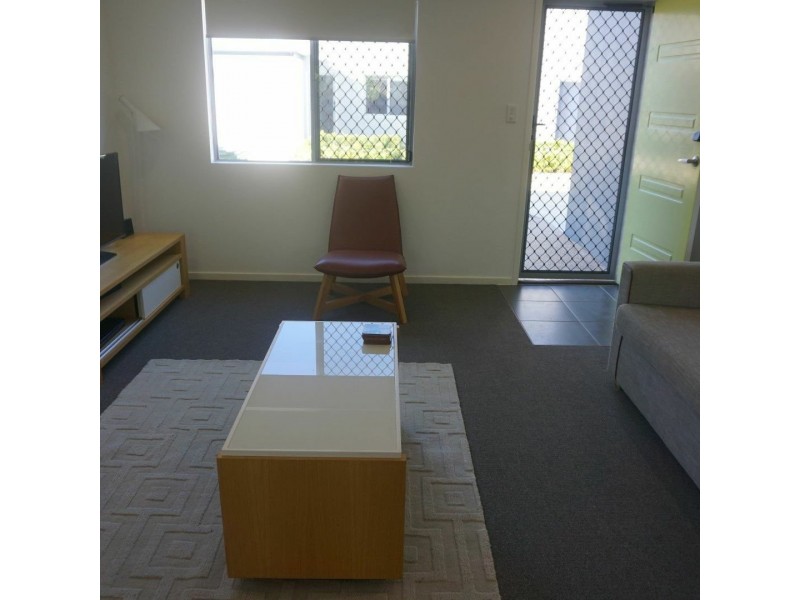 14 – 6 Brisbane st, Bowen QLD 4805