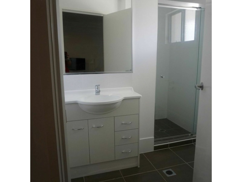 14 – 6 Brisbane st, Bowen QLD 4805