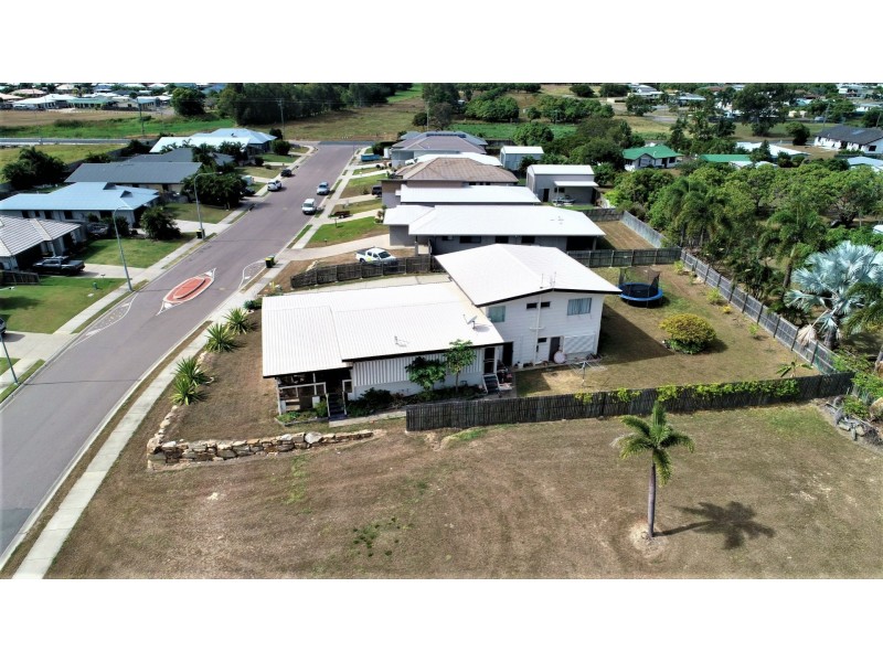 13 Harrison Crt, Bowen QLD 4805