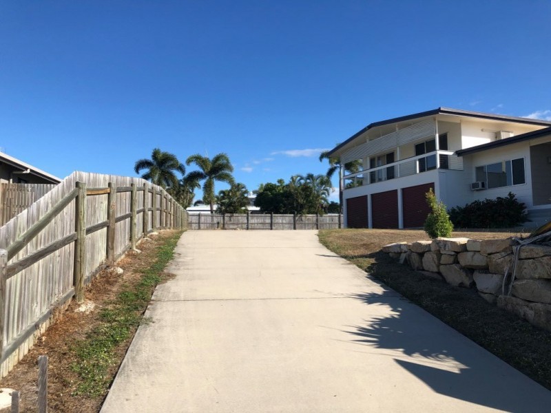 13 Harrison Crt, Bowen QLD 4805