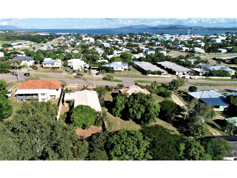 4A Kennedy Street, Bowen QLD 4805