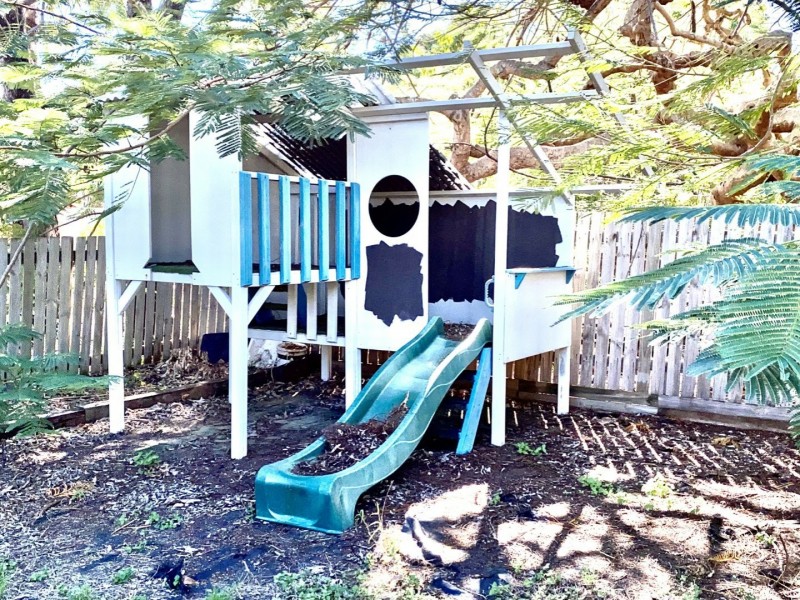 4A Kennedy Street, Bowen QLD 4805