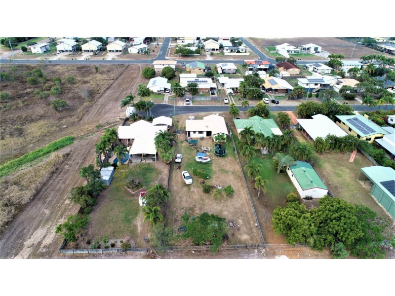 17 Dove, Bowen QLD 4805