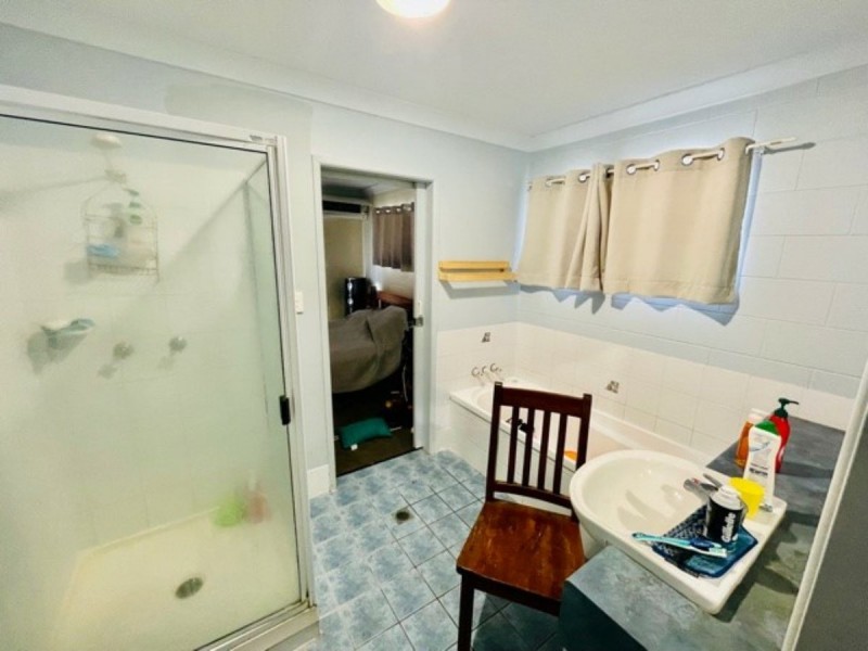 17 Dove, Bowen QLD 4805