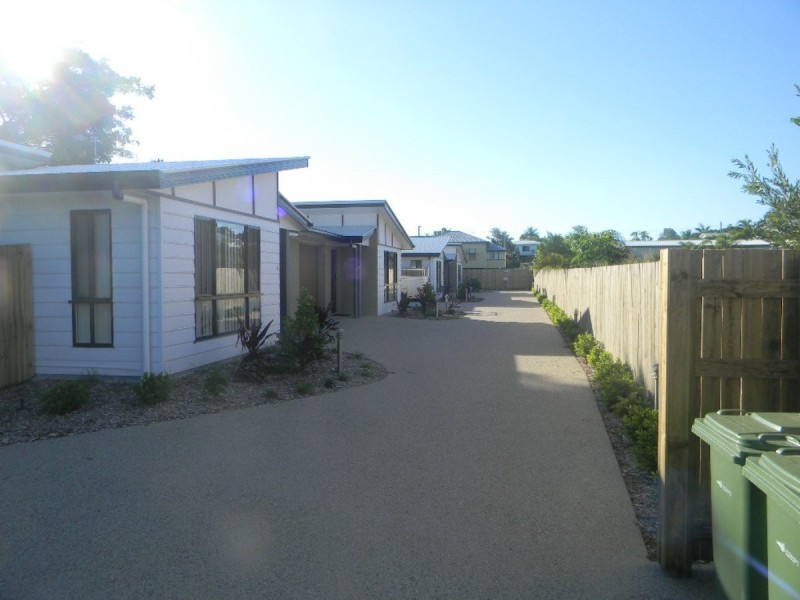 3/10 Gordon Street, Bowen QLD 4805