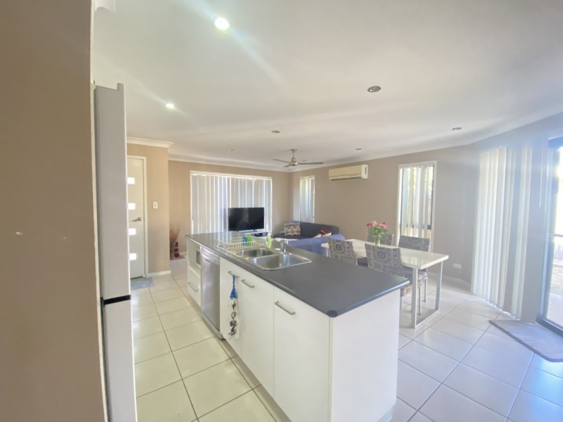 3/10 Gordon Street, Bowen QLD 4805