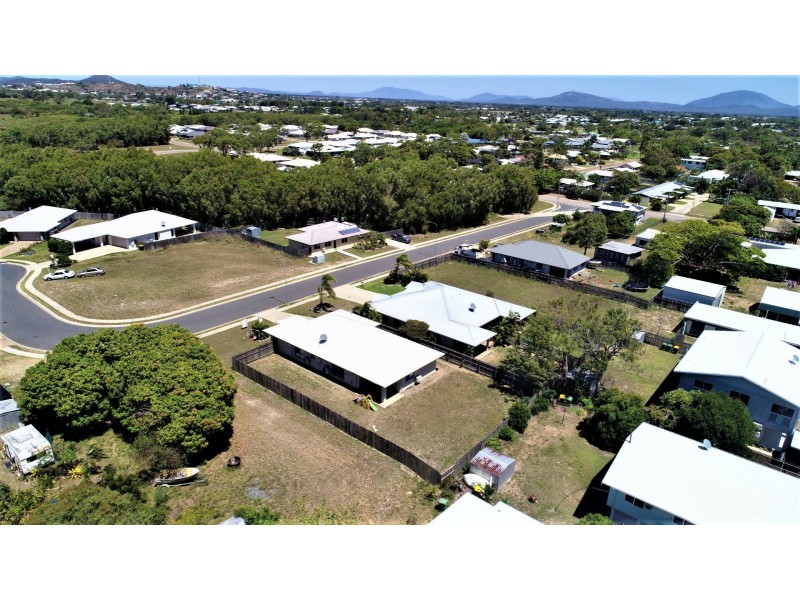 13 Tea Tree Close, Bowen QLD 4805