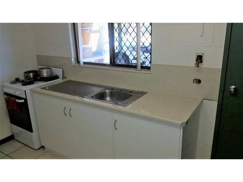 Unit 1/2A Powell Street, Bowen QLD 4805