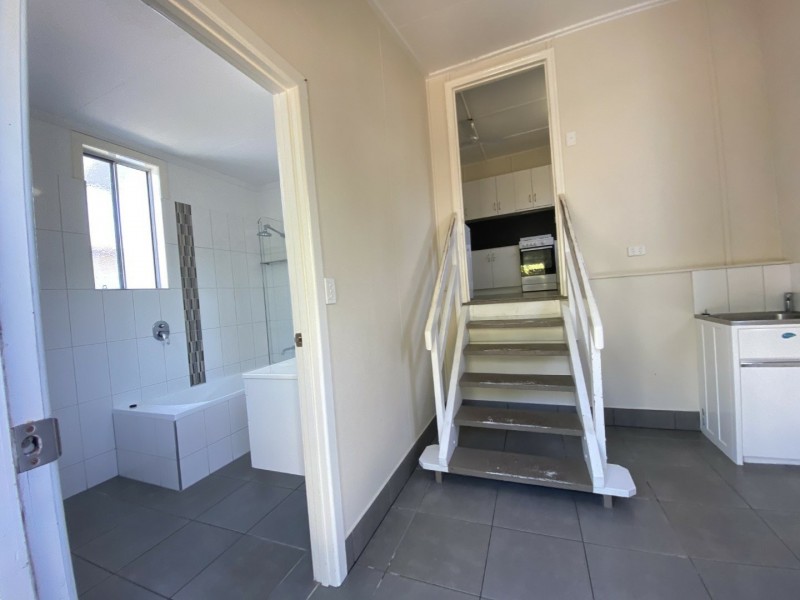 50A Gregory Street, Bowen QLD 4805