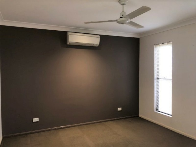 4 Banks Drive, Bowen QLD 4805