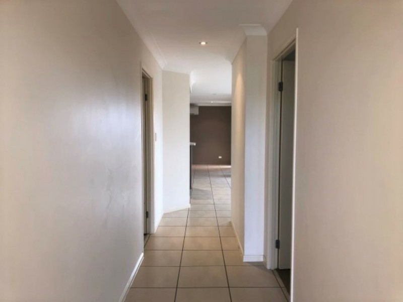 4 Banks Drive, Bowen QLD 4805