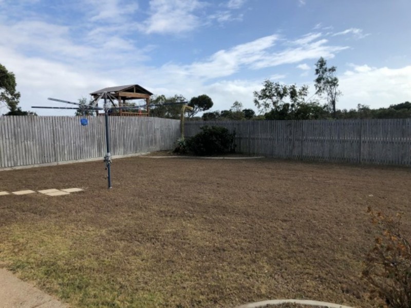 4 Banks Drive, Bowen QLD 4805