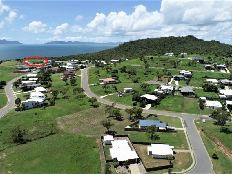 8 Bayside Court, Bowen QLD 4805