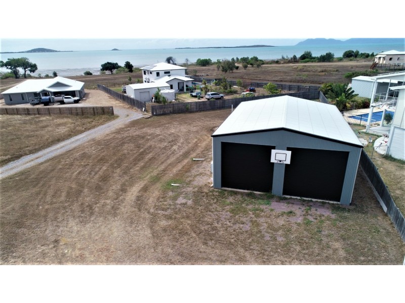 8 Bayside Court, Bowen QLD 4805