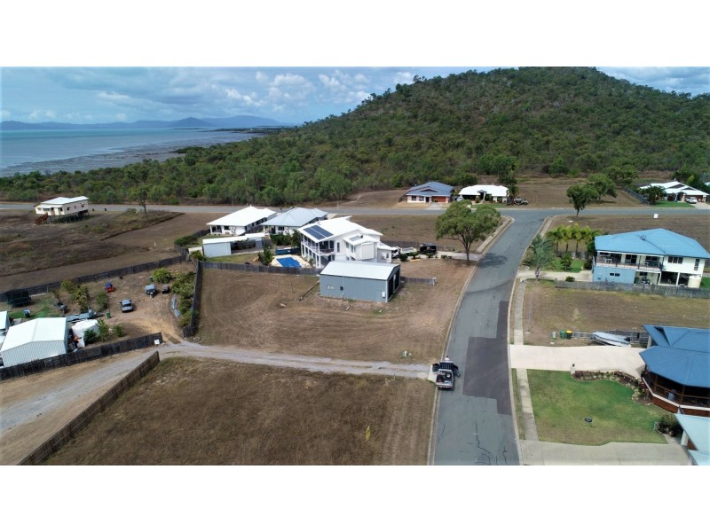 8 Bayside Court, Bowen QLD 4805