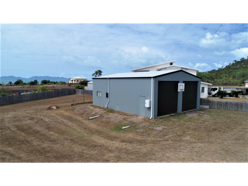 8 Bayside Court, Bowen QLD 4805