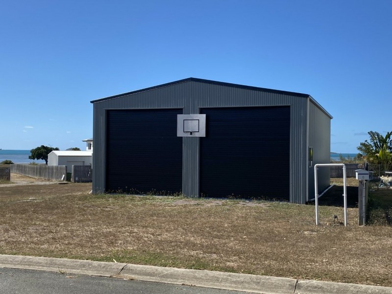 8 Bayside Court, Bowen QLD 4805