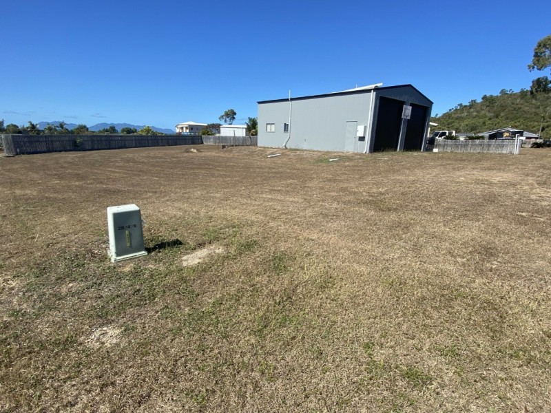 8 Bayside Court, Bowen QLD 4805