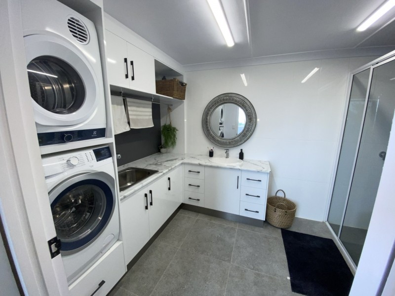 8 Bayside Court, Bowen QLD 4805