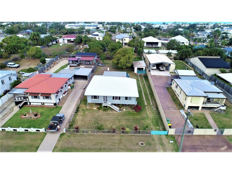 35 Livingstone Street, Bowen QLD 4805