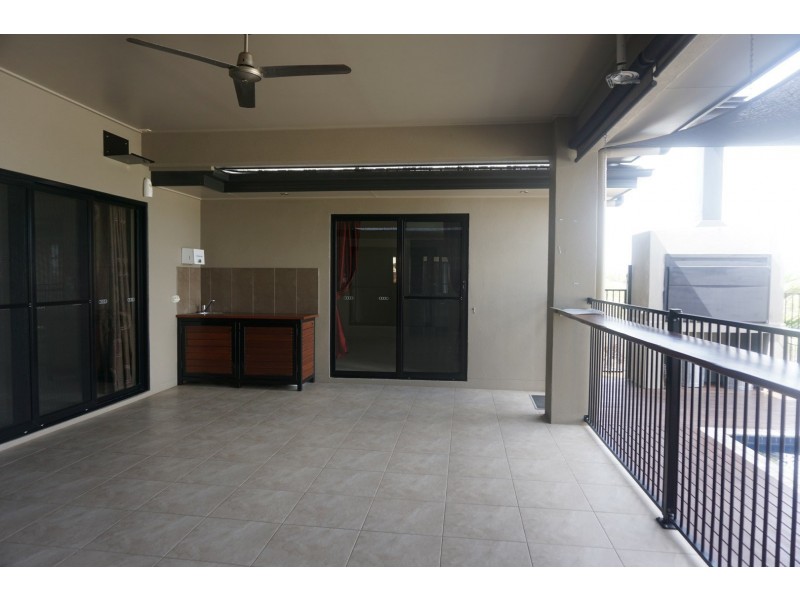 35 Fairway Drive, Bowen QLD 4805