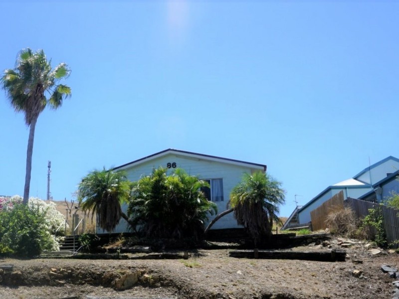 86 Leichhardt Street, Bowen QLD 4805