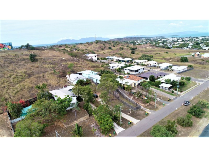 86 Leichhardt Street, Bowen QLD 4805