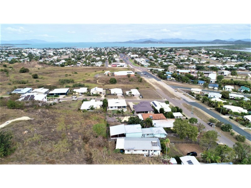 86 Leichhardt Street, Bowen QLD 4805