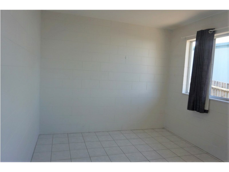 86 Leichhardt Street, Bowen QLD 4805