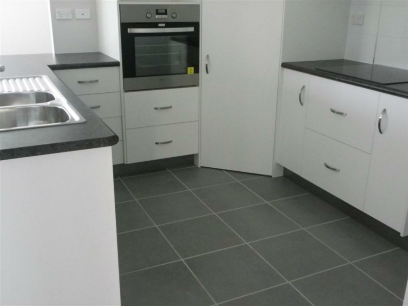 2 Seacove Crescent, Bowen QLD 4805