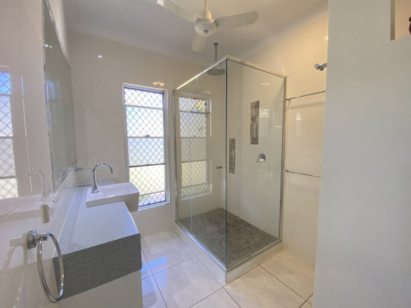 77a Horseshoe Bay Road, Bowen QLD 4805