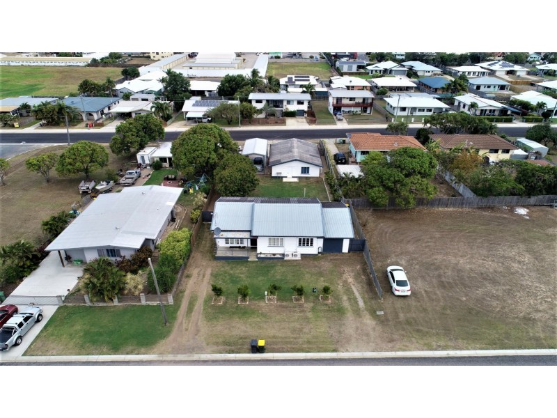 112 Hillview Road, Bowen QLD 4805